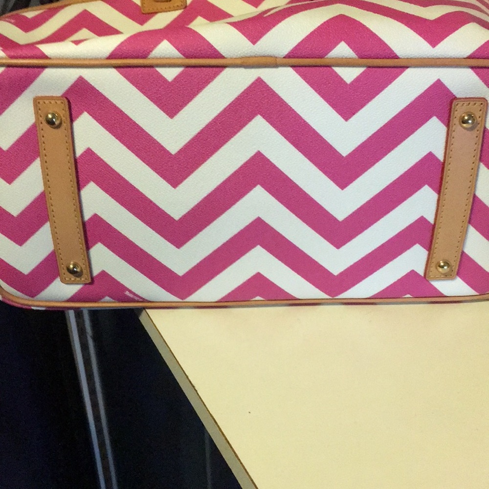 Dooney & Bourke Shopper - Picture 3 of 4